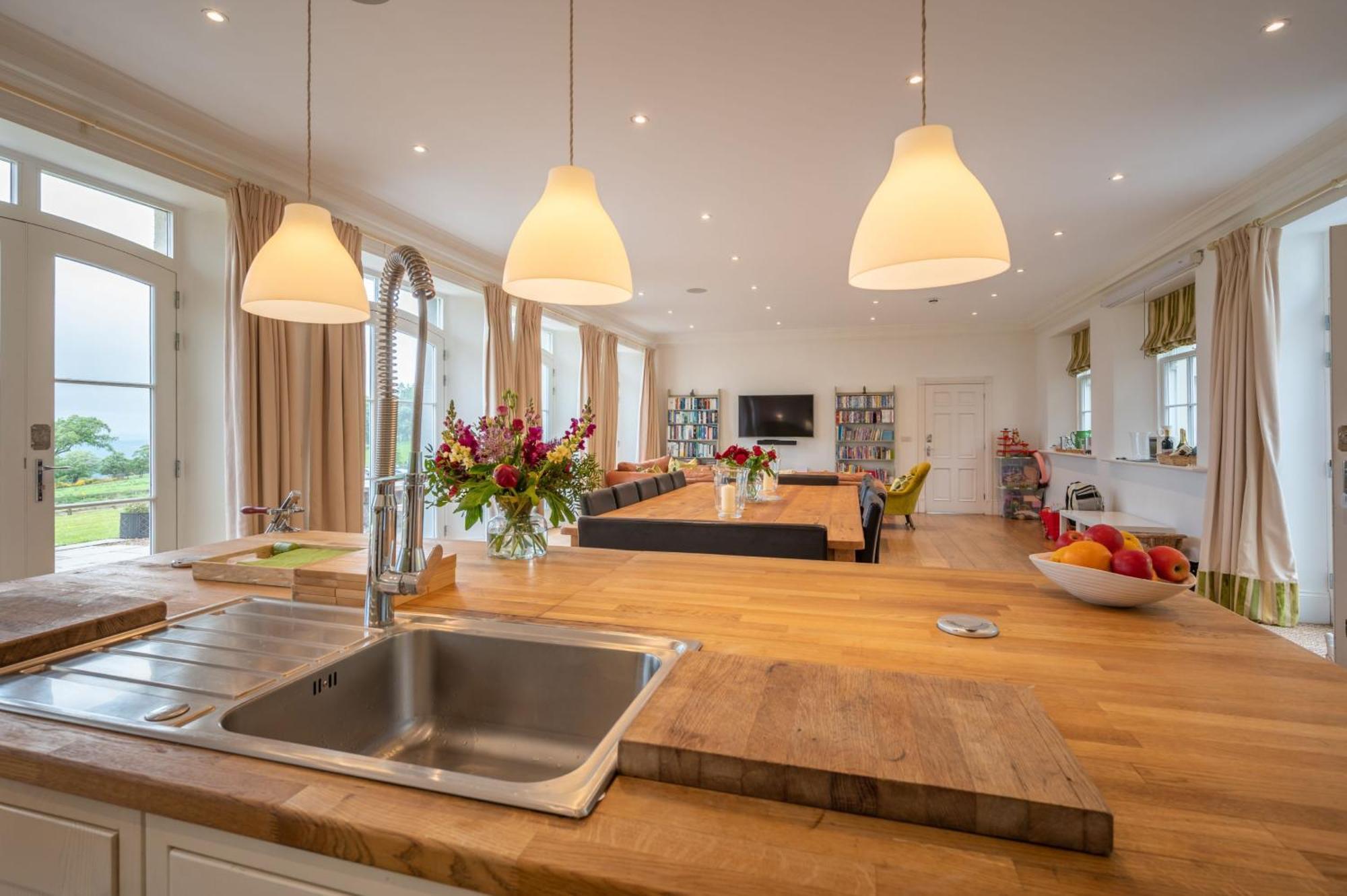 Alexander House 18 - East Wing - Self Catering Villa Охтерардър Екстериор снимка
